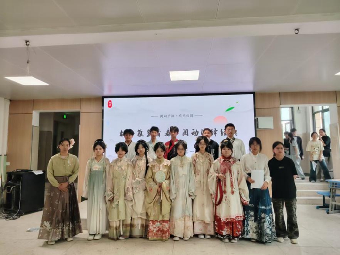 7.09-6.jpg 7.09-6.jpg