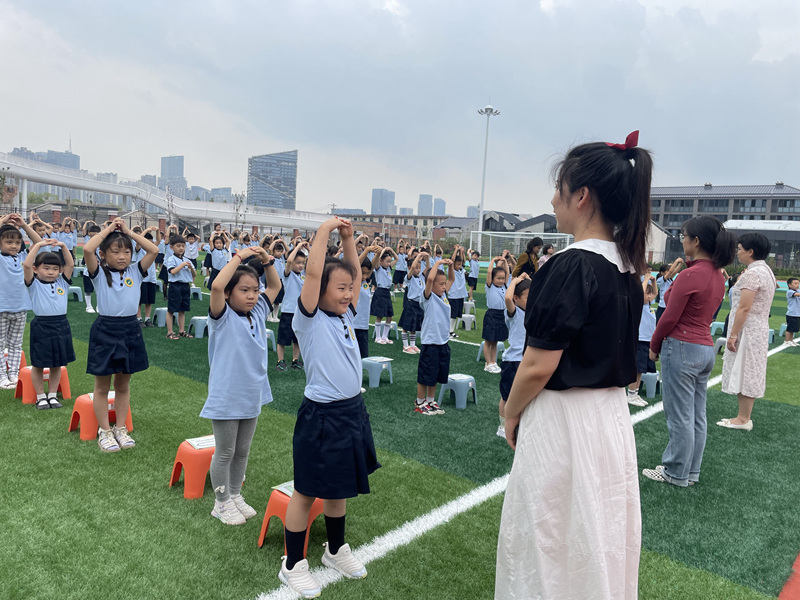 行拜师礼.jpg 行拜师礼.jpg